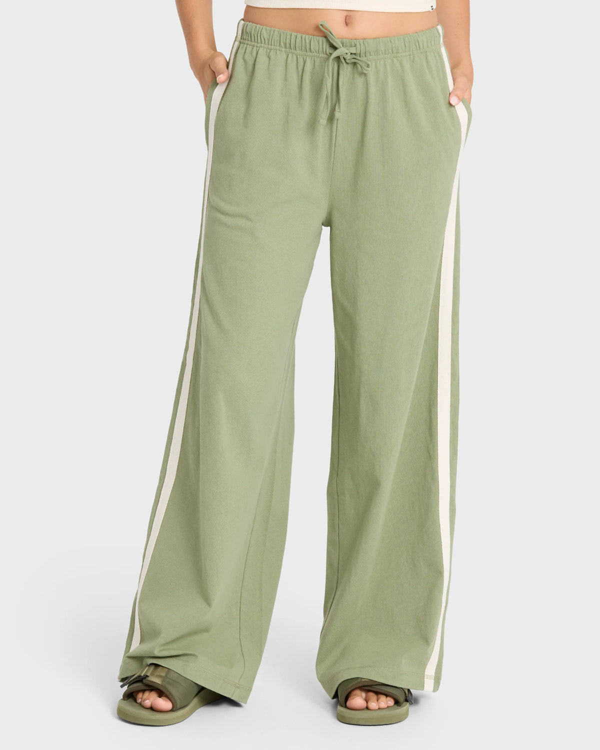 ARMY GREEN