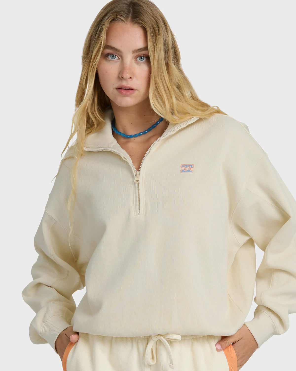 WHITE CAP