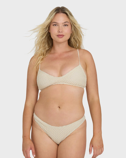 WHITE CAP