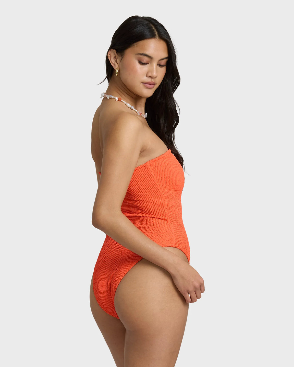 HOT CORAL