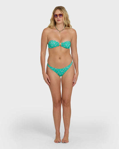 GREEN TROPICS