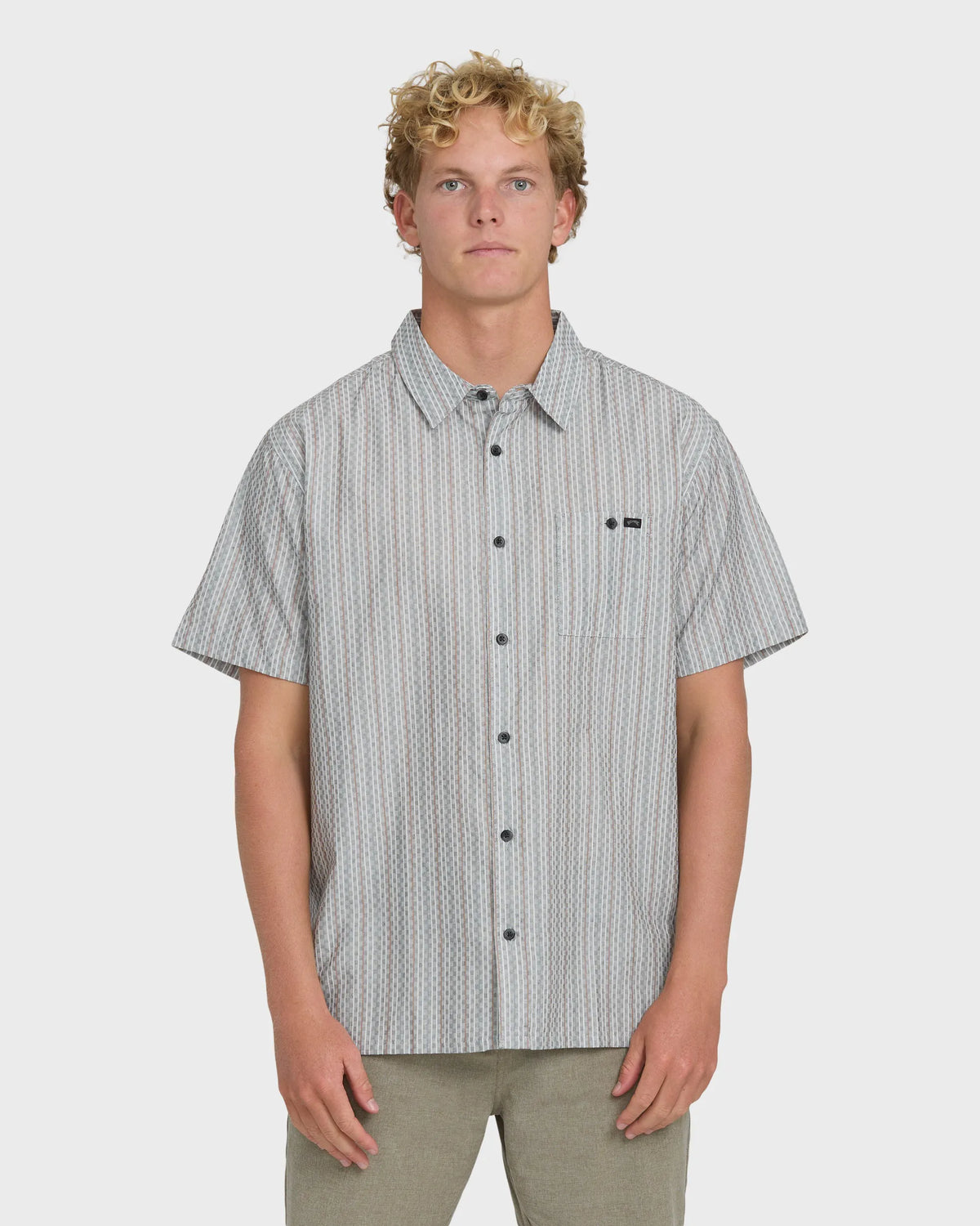 FOG GRAY