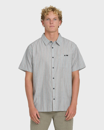 FOG GRAY